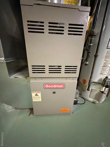 782 Cleveland Avenue, Lincoln Park, MI 48146