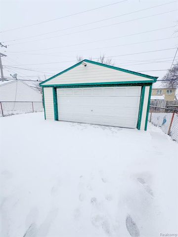 782 Cleveland Avenue, Lincoln Park, MI 48146