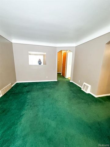 782 Cleveland Avenue, Lincoln Park, MI 48146