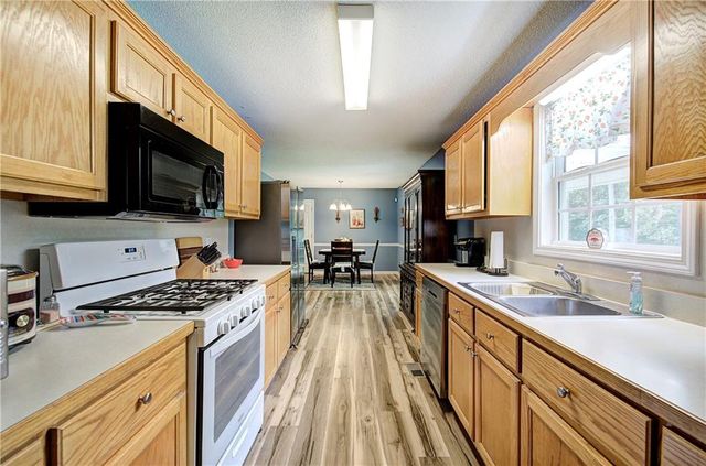 22 Bay Court SW, Cartersville, GA 30120