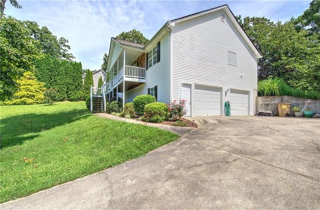 22 Bay Court SW, Cartersville, GA 30120