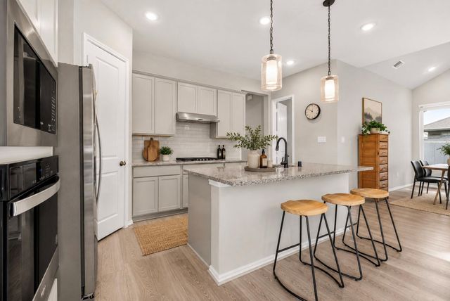 2419 Honeyberry Shrub Drive, Manvel, TX 77578