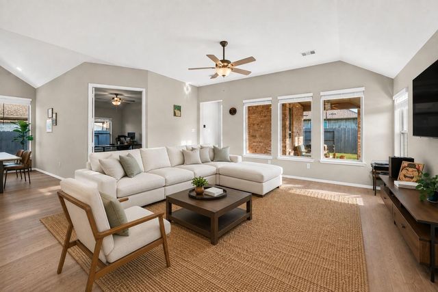 2419 Honeyberry Shrub Drive, Manvel, TX 77578