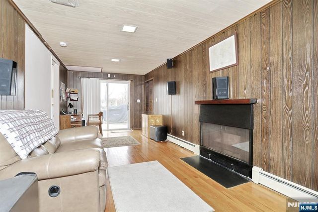 26 Wareham Road, Dumont, NJ 07628