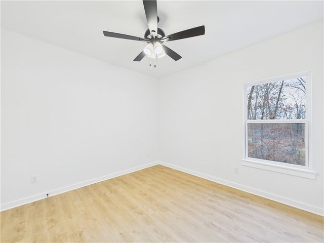 5 St Asaph Drive, Bella Vista, AR 72714