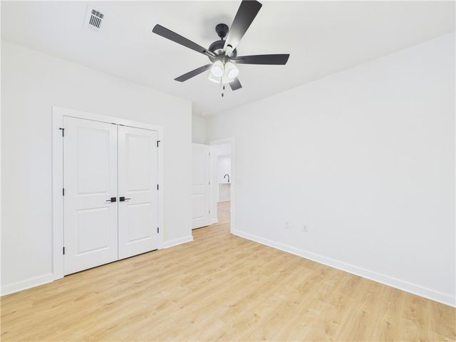 5 St Asaph Drive, Bella Vista, AR 72714