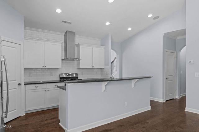 121 Cahors Trail, Holly Springs, NC 27540