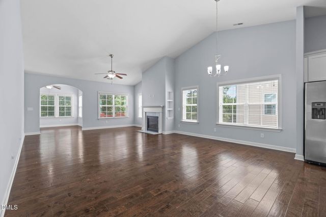 121 Cahors Trail, Holly Springs, NC 27540