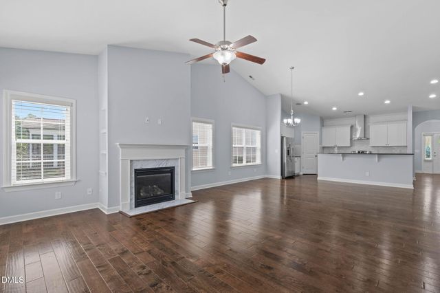 121 Cahors Trail, Holly Springs, NC 27540
