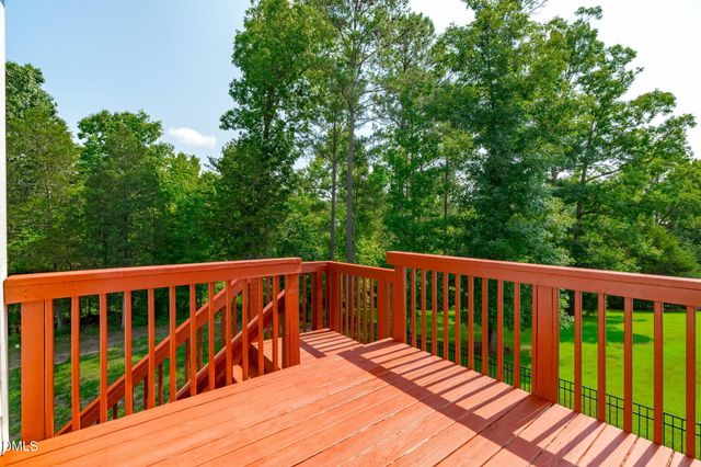 121 Cahors Trail, Holly Springs, NC 27540