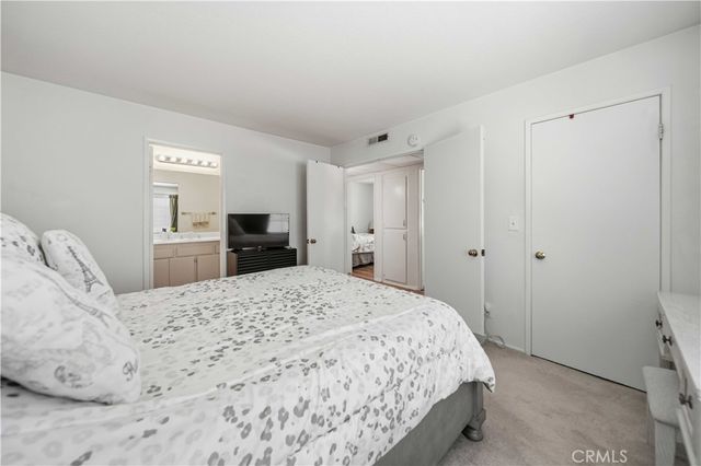 18111 Erik Court 441, Canyon Country, CA 91387
