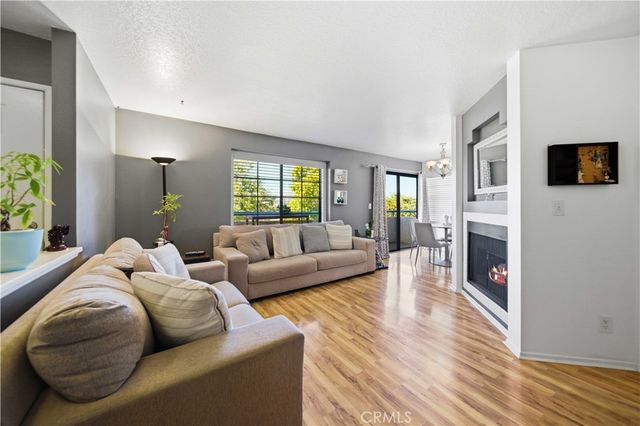 18111 Erik Court 441, Canyon Country, CA 91387