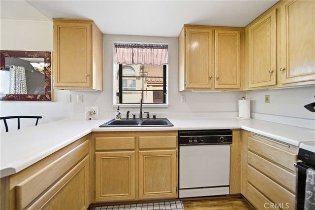18111 Erik Court 441, Canyon Country, CA 91387
