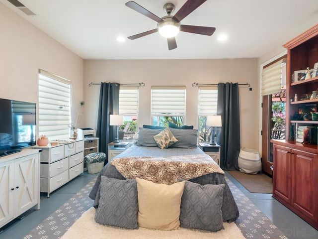 176 Ransom Hill Lane, Ramona, CA 92065