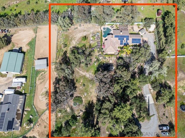 176 Ransom Hill Lane, Ramona, CA 92065