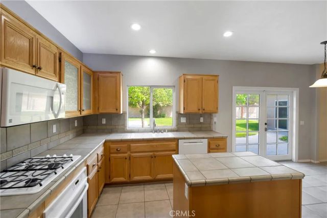 43826 Generation, Lancaster, CA 93536