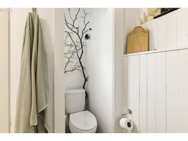 4405 Se ALDER St, Portland, OR 97215