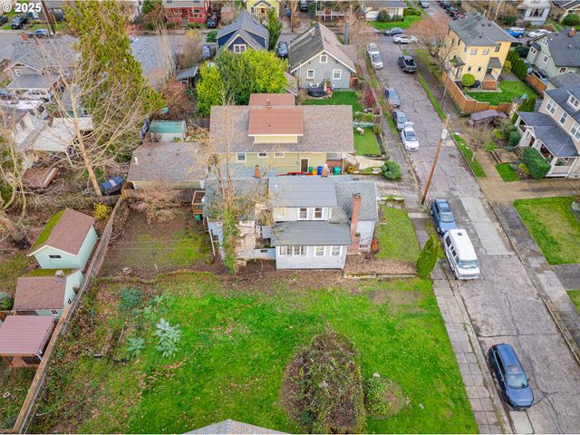 4405 Se ALDER St, Portland, OR 97215