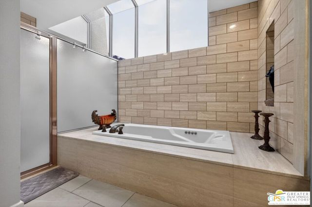 196 Kavenish Drive, Rancho Mirage, CA 92270