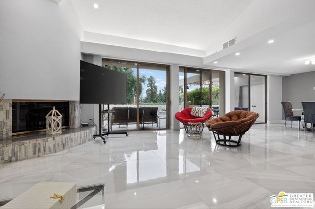 196 Kavenish Drive, Rancho Mirage, CA 92270