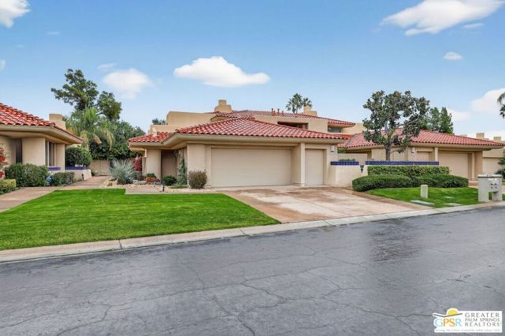 196 Kavenish Drive, Rancho Mirage, CA 92270
