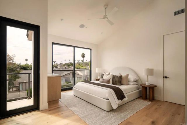 4801 Academy, San Diego, CA 92109