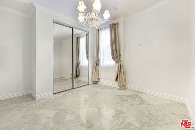 171 N Church Lane PH10, Los Angeles, CA 90049