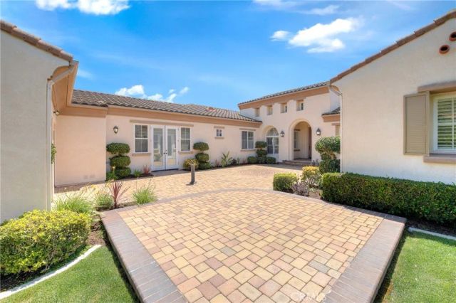 5322 E Gabrielle Lane, Orange, CA 92867