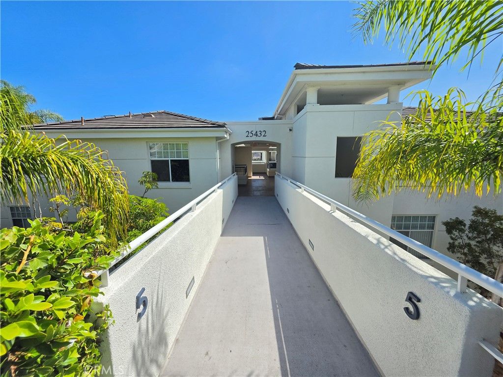 25432 Sea Bluffs 102, Dana Point, CA 92629 — exterior