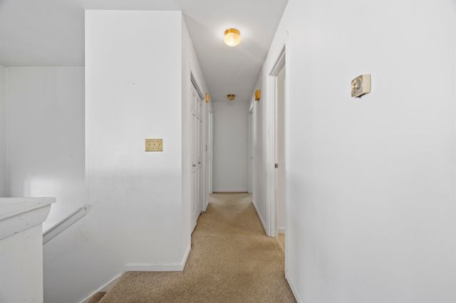 7 Birch Drive, Newmarket, NH 03857