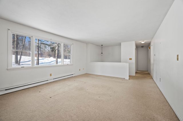 7 Birch Drive, Newmarket, NH 03857