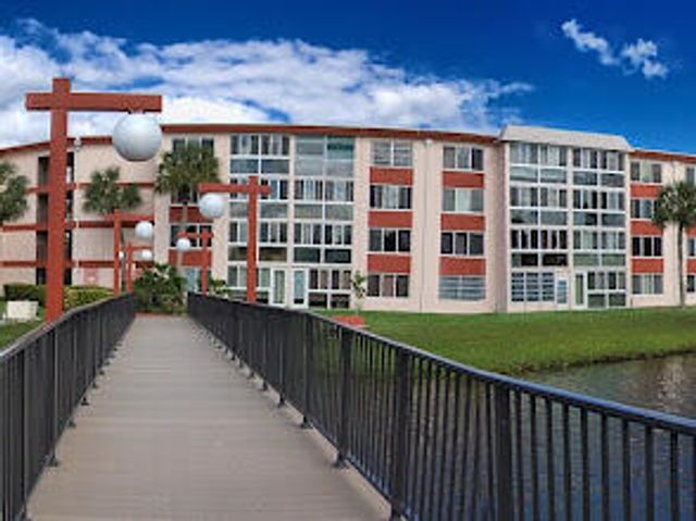1103 NW 58TH Terrace 317, Sunrise, FL 33313
