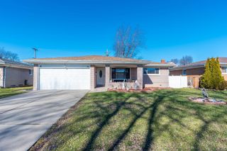 11437 Forrer Drive, Sterling Heights, MI 48312