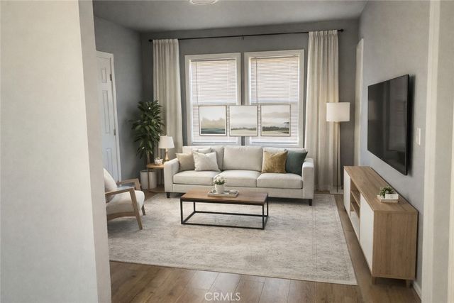 961 W 47th Street, Los Angeles, CA 90037