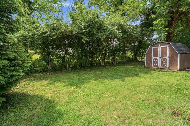1063 Oak Avenue, Wyoming, OH 45215