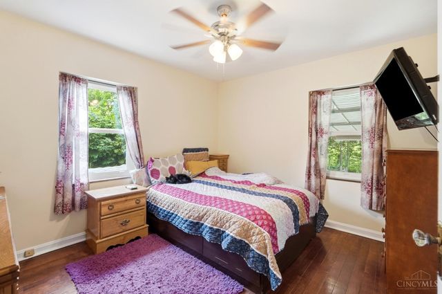 1063 Oak Avenue, Wyoming, OH 45215