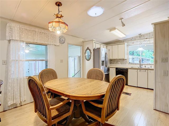 35801 VERDA DRIVE, Zephyrhills, FL 33541