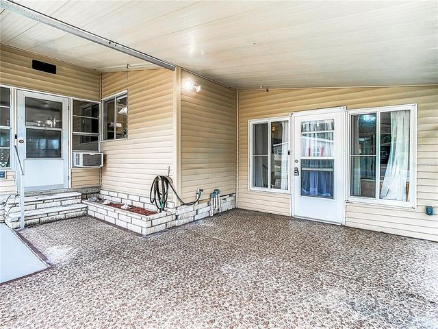 35801 VERDA DRIVE, Zephyrhills, FL 33541