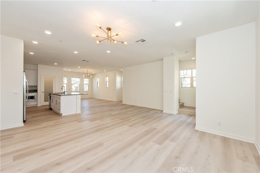 Image 14 of property listing at 150 Fixie, Irvine, CA 92618