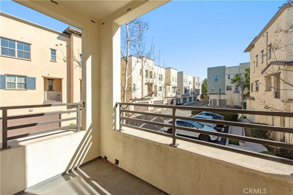 Image 7 of property listing at 150 Fixie, Irvine, CA 92618