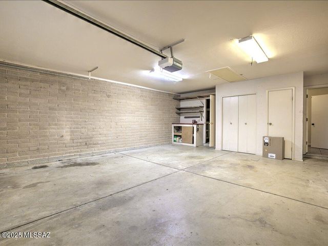 8234 E Big Horn Trail, Tucson, AZ 85750