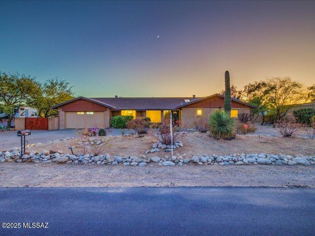 8234 E Big Horn Trail, Tucson, AZ 85750