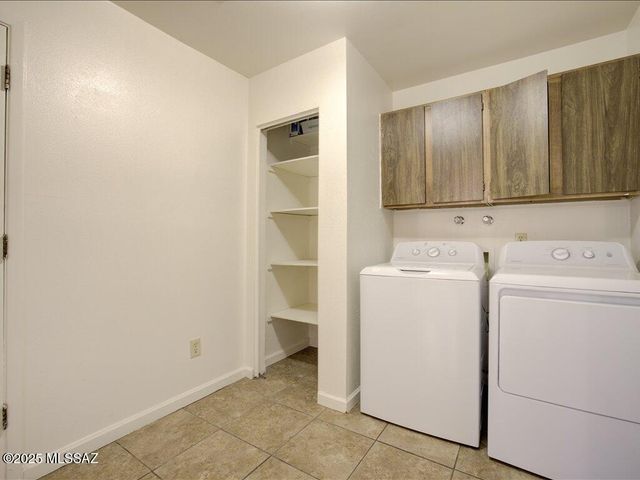 8234 E Big Horn Trail, Tucson, AZ 85750