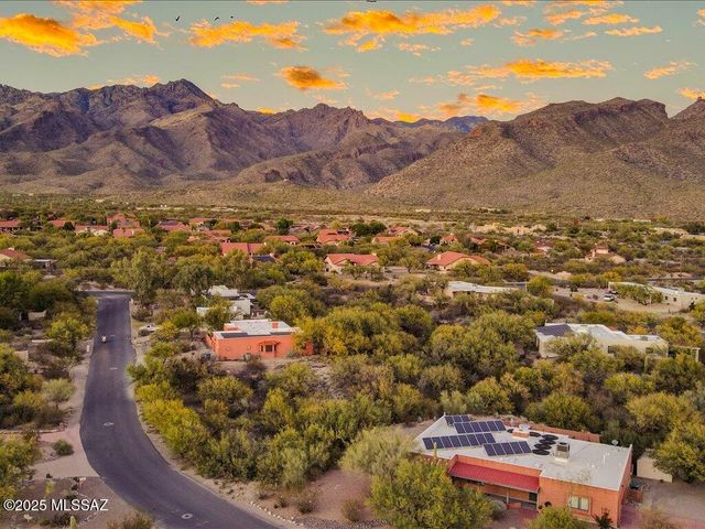 8234 E Big Horn Trail, Tucson, AZ 85750
