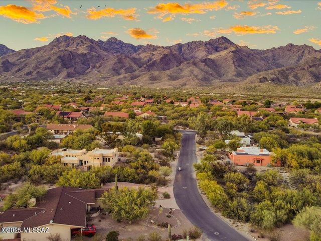 8234 E Big Horn Trail, Tucson, AZ 85750