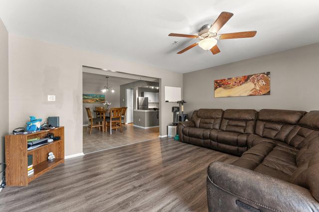 408 Sturdy Road 4a, Valparaiso, IN 46383
