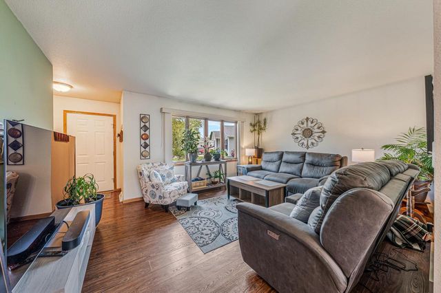 365 LILAC STREET, Oshkosh, WI 54902