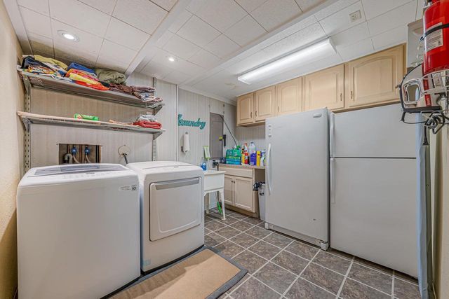 365 LILAC STREET, Oshkosh, WI 54902