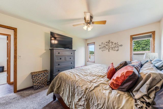 365 LILAC STREET, Oshkosh, WI 54902