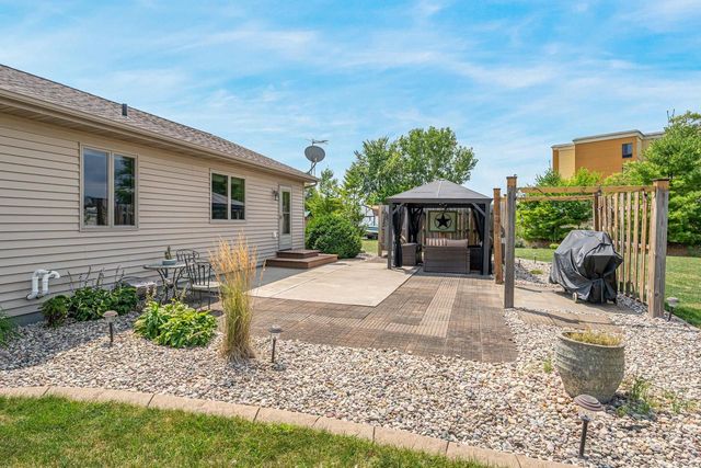 365 LILAC STREET, Oshkosh, WI 54902
